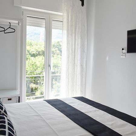 Costantino Suites ซอร์เรนโต ภายนอก รูปภาพ