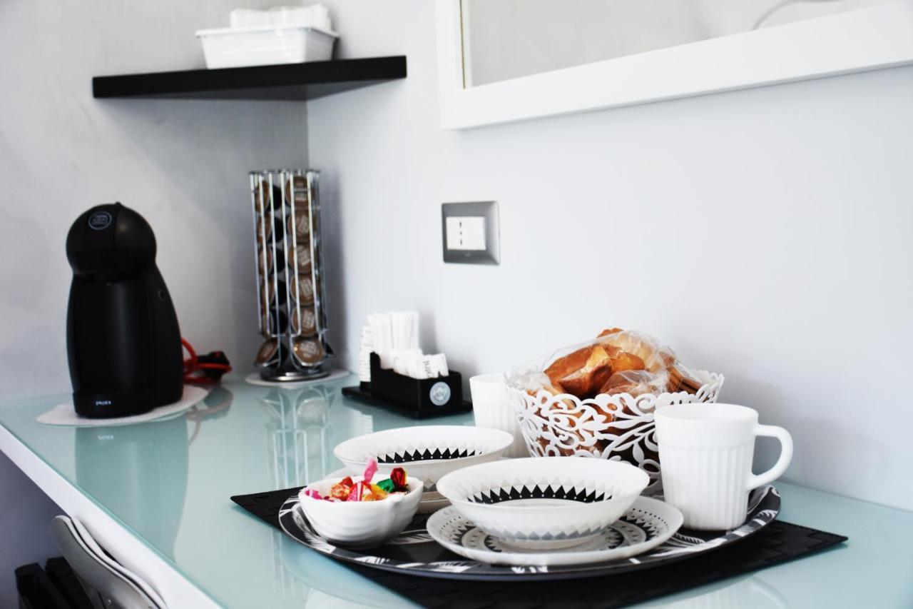 Costantino Suites ซอร์เรนโต ภายนอก รูปภาพ