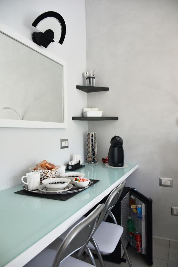 Costantino Suites ซอร์เรนโต ภายนอก รูปภาพ